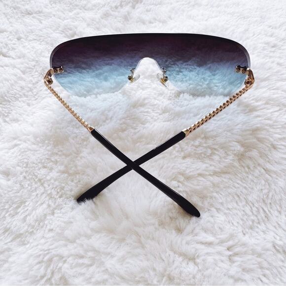 Jasmine Clear Blue Sleek Single-Lens Sunglasses - Picture 11 of 11